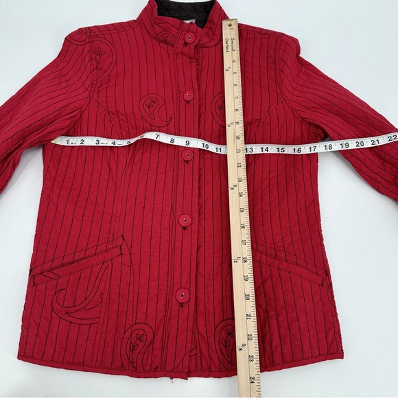 Chicos Jacket Womens 0 US Sz S 4 Red Paisley Quilted Cotton Buttons READ - Picture 4 of 11